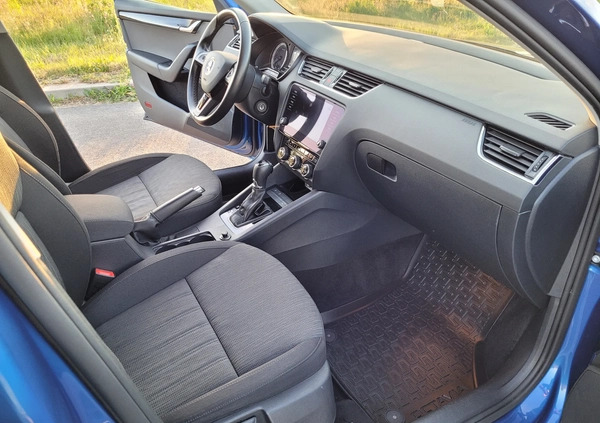 Skoda Octavia cena 78000 przebieg: 63000, rok produkcji 2018 z Rzeszów małe 46